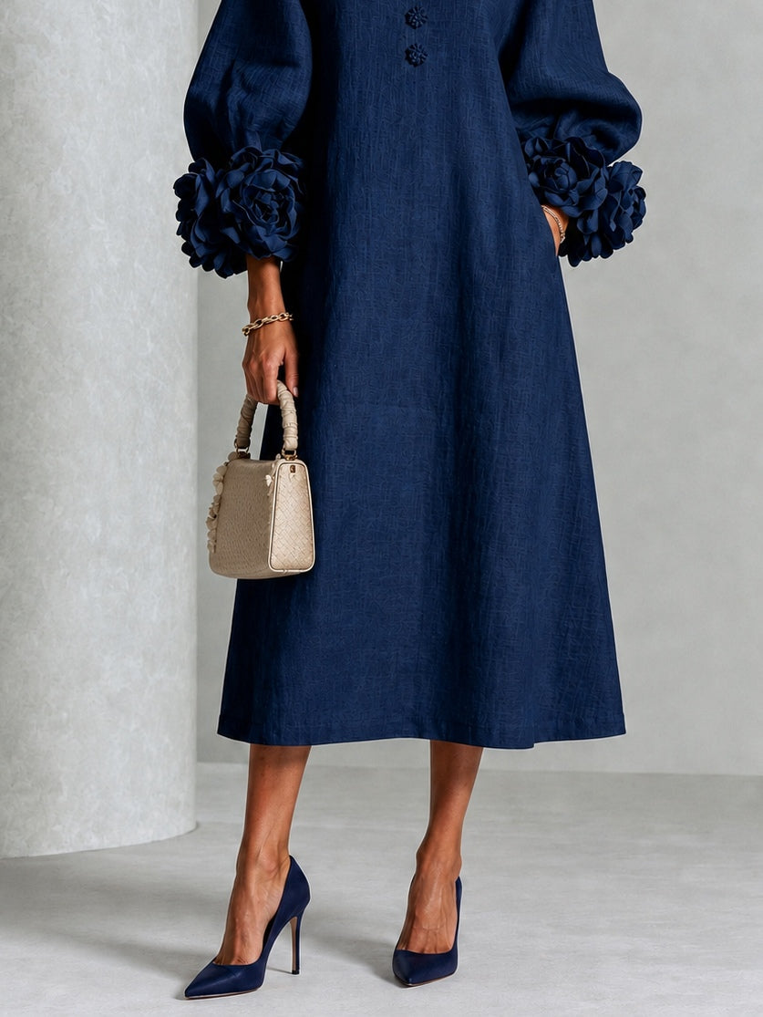 Cressida - Vestido azul marino con flor escultural