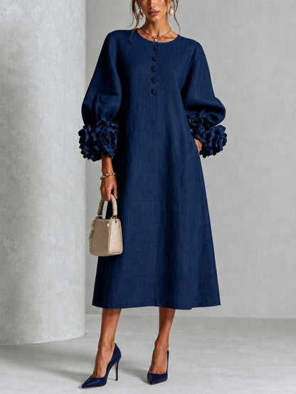 Cressida - Vestido azul marino con flor escultural