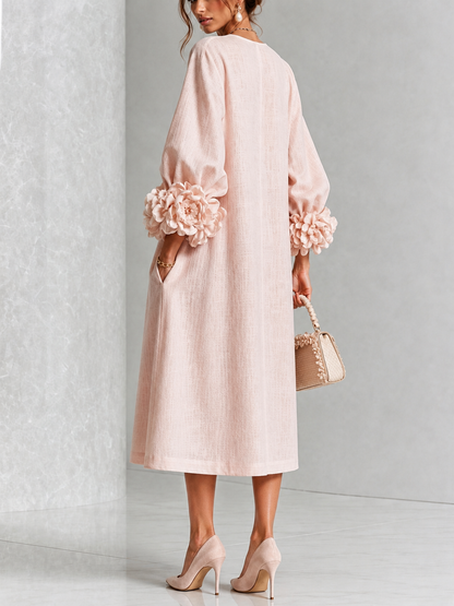 Ottoline - Vestido rosa con flor escultural